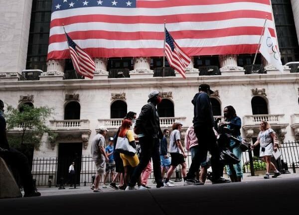 Stock futures drop over 1% in early daytime exchanging in front of occasion abbreviated week